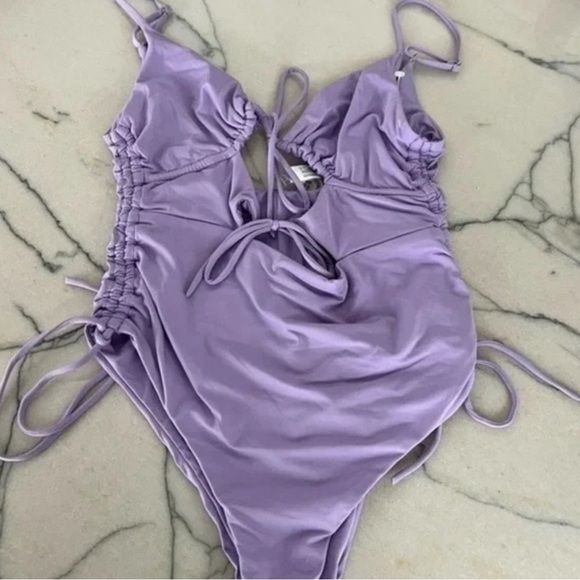 Bond-Eye Australia "Tied Together" one piece swimsuit medium B1706 - Picture 4 of 7